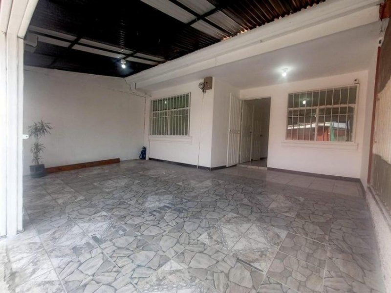 MLS-24-1078 LS VENTA CASA ALAJUELITA SAN JOSE