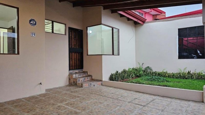 MLS-24-1646 LS VENTA CASA SAN RAFAEL MONTES DE OCA