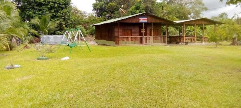 MLS-25-30 LS VENTA LOTE PERALTA TURRIALBA 