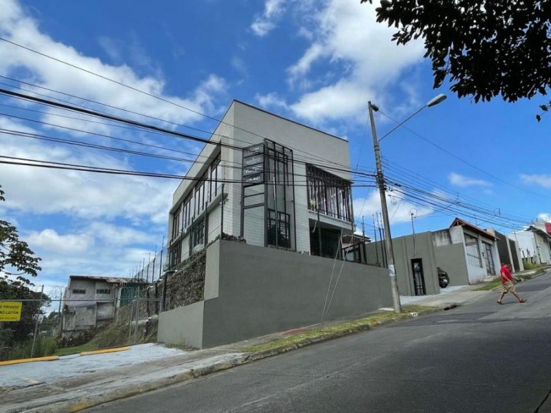 Foto Oficina en Alquiler en Alajuela Centro, Alajuela, Alajuela - U$D 440 - OFA52707 - BienesOnLine