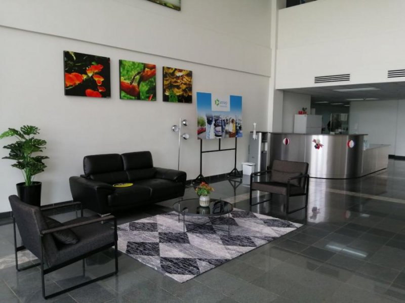 Foto Oficina en Alquiler en Guachipelin, Escazú, San José - U$D 24.672 - OFA41929 - BienesOnLine