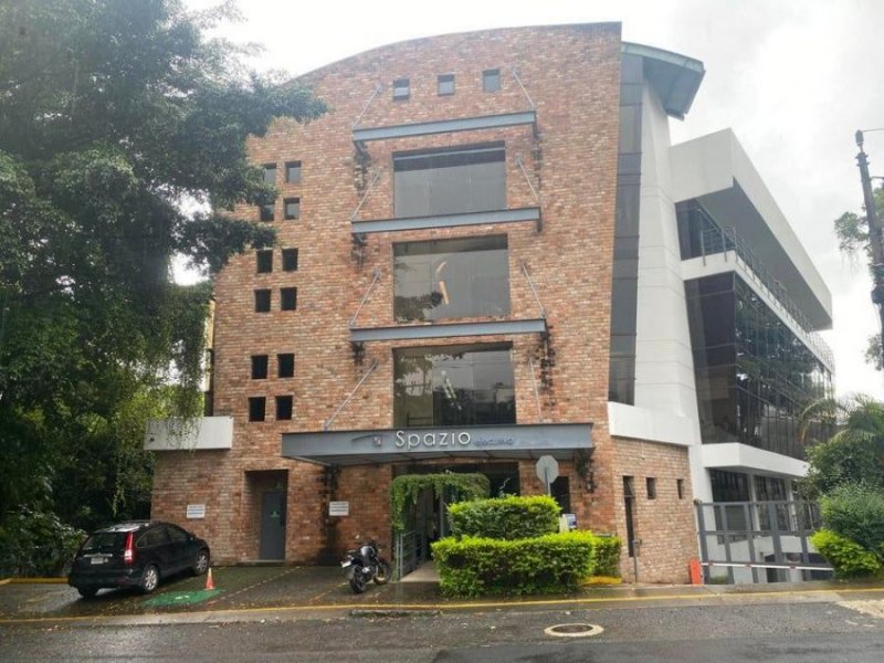 Foto Oficina en Alquiler en Escazú, San José - U$D 2.000 - OFA71206 - BienesOnLine