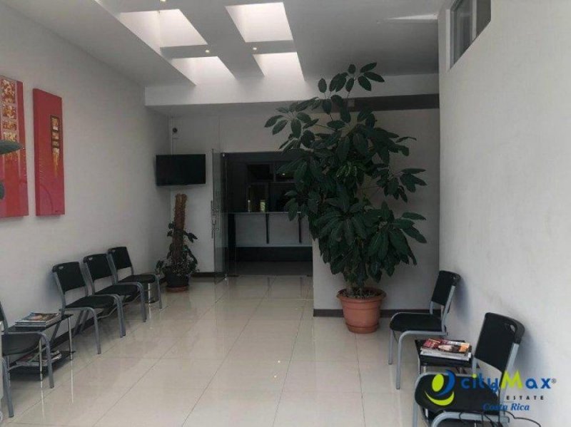 Foto Oficina en Alquiler en Barrio Tournon, San Francisco, San José - U$D 700 - OFA15616 - BienesOnLine