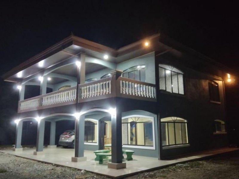 Casa en Venta en  Buenos Aires, Puntarenas