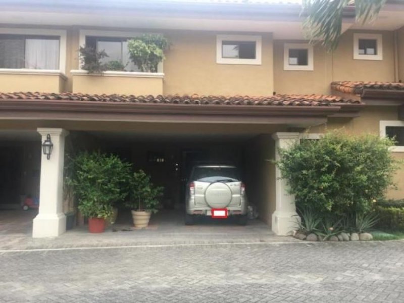 Foto Casa en Venta en Pozos de Santa Ana, Santa Ana, San José - U$D 255.000 - CAV25364 - BienesOnLine