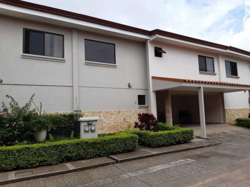 Foto Casa en Venta en SantaAnaPozos, Santa Ana, San José - U$D 179.000 - CAV53161 - BienesOnLine