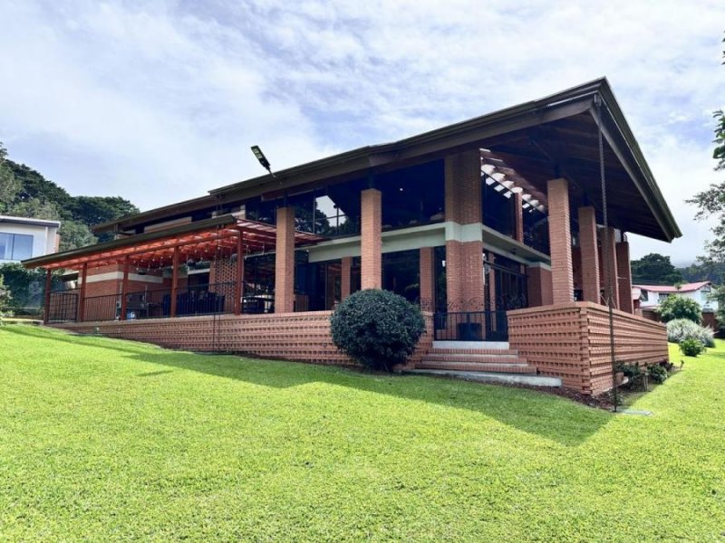 Casa en Venta en Angeles San Rafael, Heredia