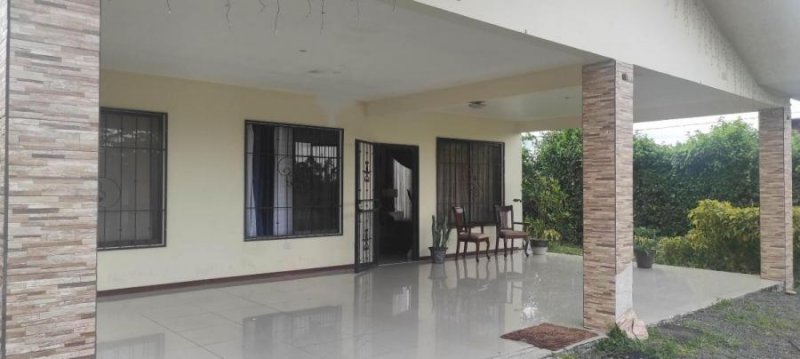 Foto Casa en Venta en Guapiles, Pococí, Limón - U$D 93.000 - CAV53961 - BienesOnLine