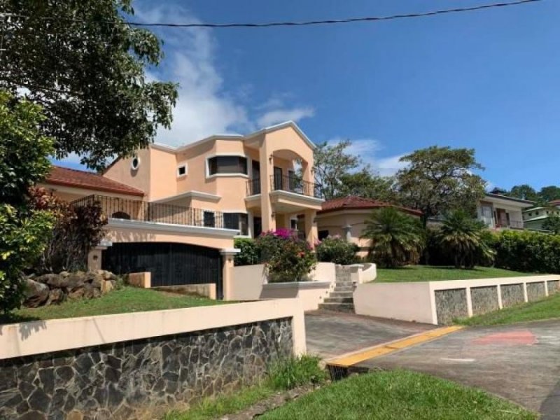 Foto Casa en Alquiler en Guácima, Alajuela, Alajuela - U$D 2.300 - CAA25639 - BienesOnLine