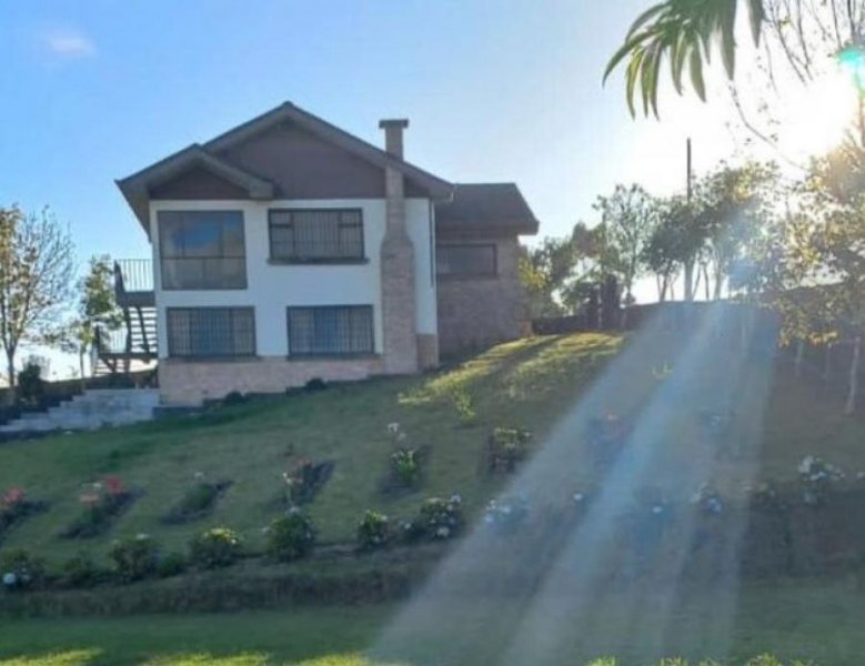 QUINTA EN VENTA EN OREAMUNO DE CARTAGO