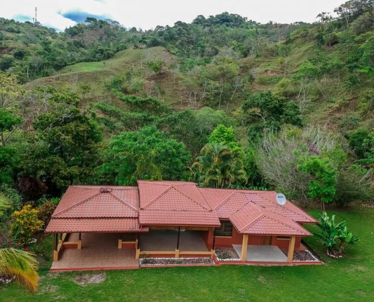 Foto Finca en Venta en Puriscal, San José - U$D 155.000 - FIV18617 - BienesOnLine