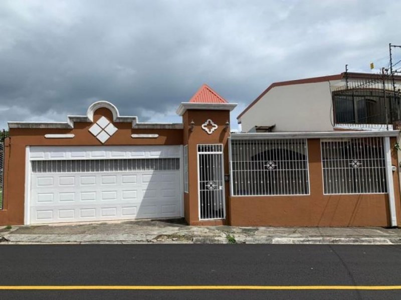 Foto Casa en Venta en Heredia, Heredia - U$D 149.000 - CAV48303 - BienesOnLine