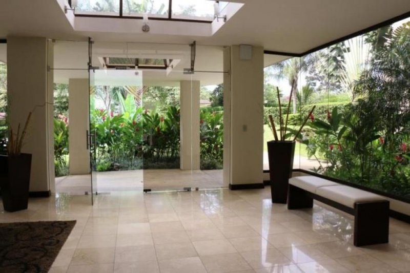 Foto Apartamento en Venta en Escazú, San José - U$D 495.000 - APV25665 - BienesOnLine