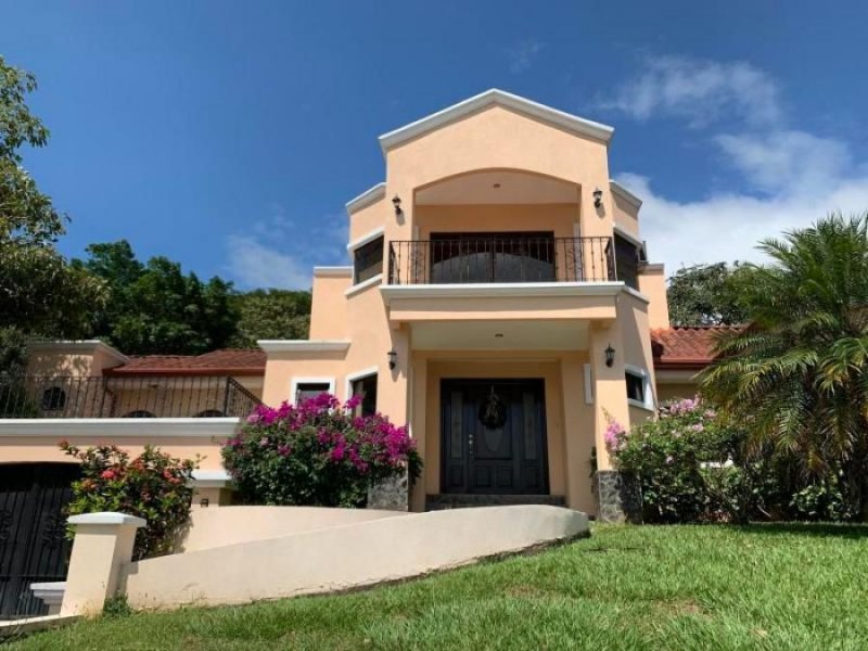 Foto Casa en Alquiler en Alajuela, Alajuela - U$D 2.300 - CAA31426 - BienesOnLine