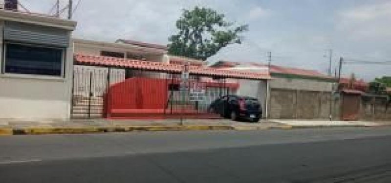 Foto Casa en Venta en Heredia, Heredia - ¢ 300.000 - CAV33609 - BienesOnLine