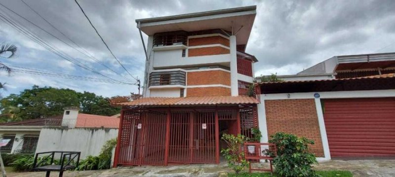 Foto Apartamento en Alquiler en Montes de Oca, San José - U$D 800 - APA31035 - BienesOnLine