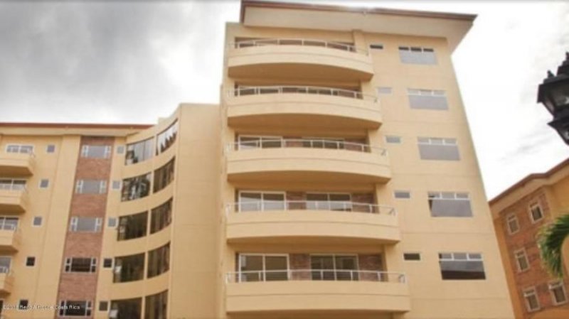 Foto Apartamento en Alquiler en Escazú, San José - U$D 2.050 - APA31413 - BienesOnLine