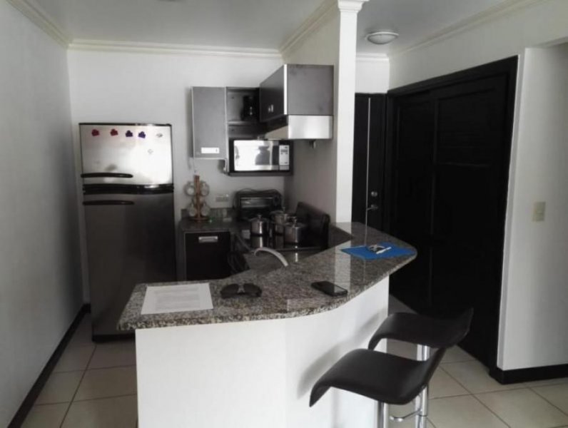 Foto Apartamento en Alquiler en Santa Ana, San José - U$D 800 - APA31038 - BienesOnLine