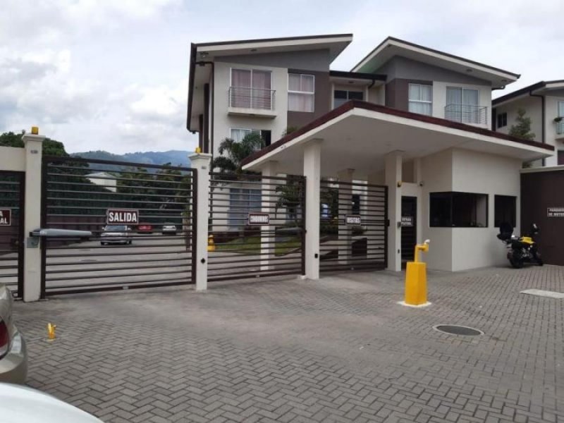 Foto Casa en Venta en Desamparados, San José - U$D 112.000 - CAV32027 - BienesOnLine