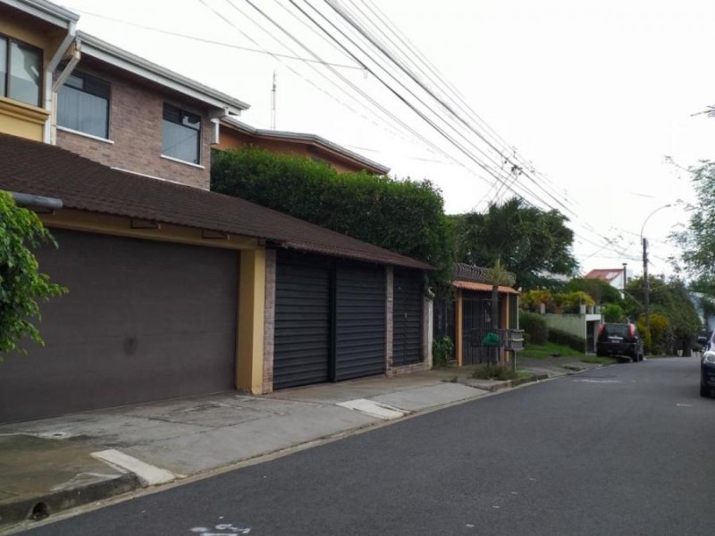 Foto Casa en Venta en Escazú, San José - U$D 210.000 - CAV34249 - BienesOnLine