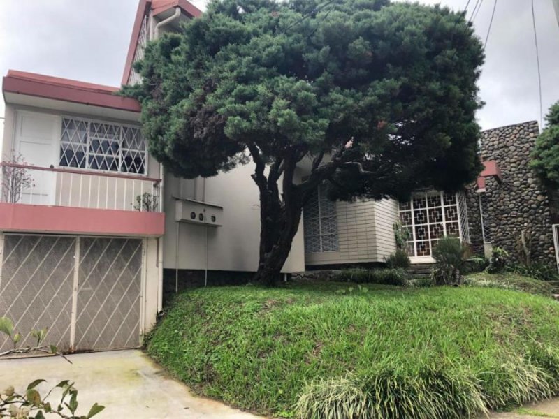 Foto Casa en Venta en Moravia, San José - U$D 540.000 - CAV33967 - BienesOnLine