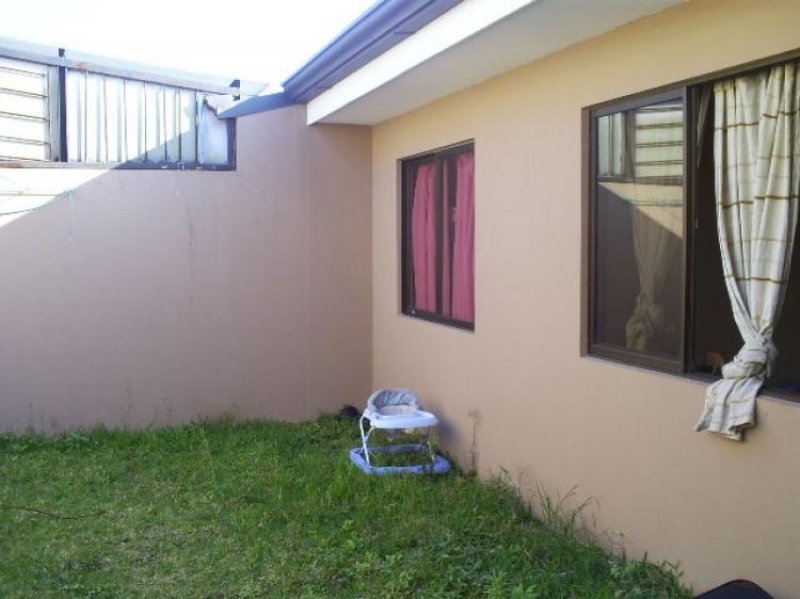 Foto Casa en Venta en La Unión, Cartago - U$D 120.000 - CAV1369 - BienesOnLine