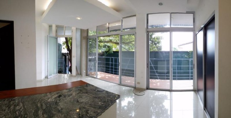 Foto Apartamento en Alquiler en Santa Ana, San José - U$D 800 - APA38573 - BienesOnLine