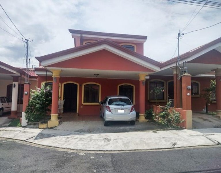 Foto Casa en Alquiler en San Francisco Heredia, Heredia, Heredia - U$D 1.000 - CAA63115 - BienesOnLine