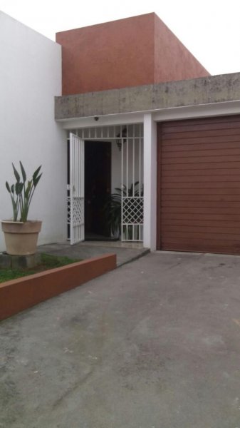 Foto Casa en Alquiler en Curridabat, Curridabat, San José - U$D 1.200 - CAA14047 - BienesOnLine