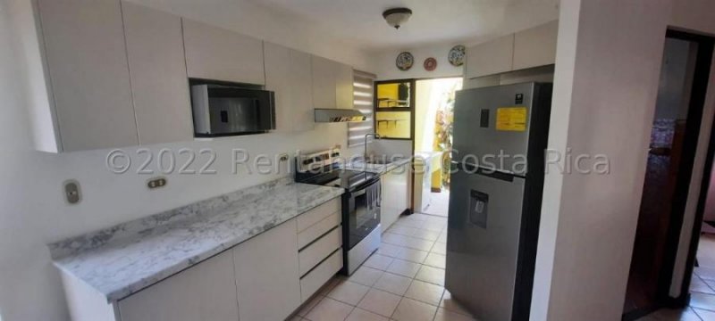 Foto Apartamento en Alquiler en rhomoser, rhomoser, San José - U$D 850 - APA66386 - BienesOnLine