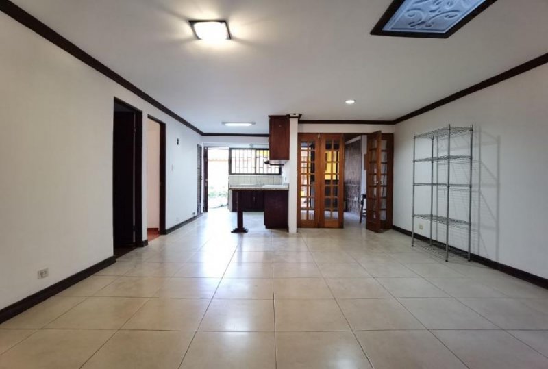 Foto Casa en Alquiler en La trinidad, San José - U$D 950 - CAA38185 - BienesOnLine