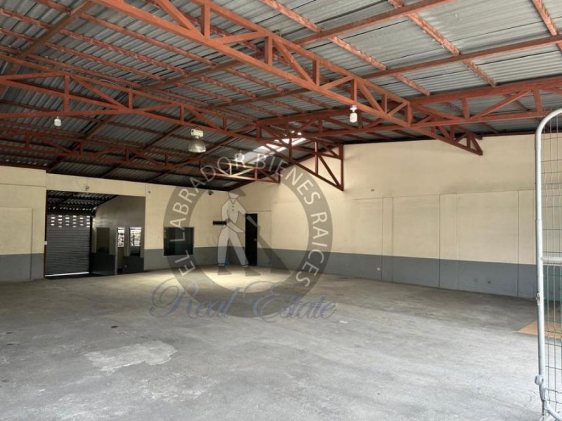 Se alquila local comercial en Cartago Centro, 650 m2, $5085