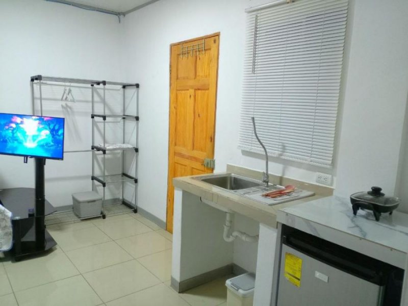 Se alquila Mini apartamento Amueblado, equipado y con servicios en Heredia. 1 persona.