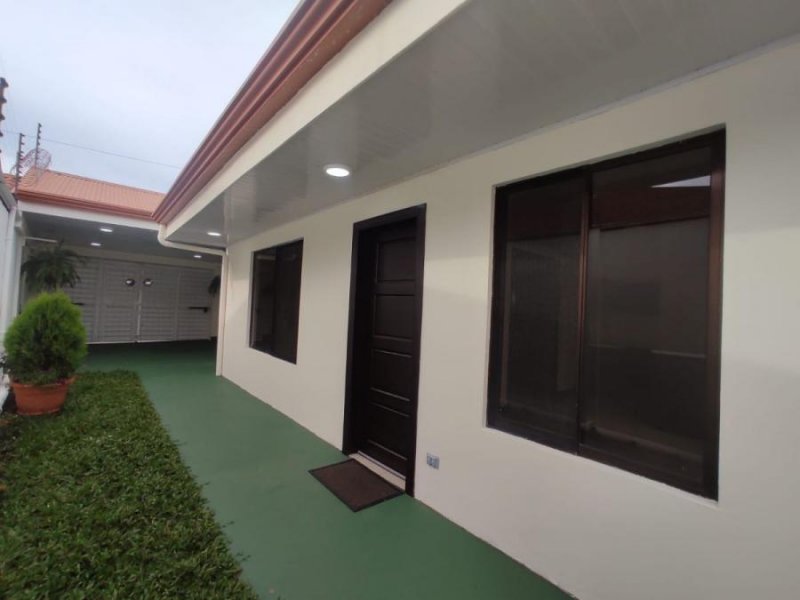 Foto Casa en Venta en San Rafael, Heredia - ¢ 104.000.000 - CAV99423 - BienesOnLine