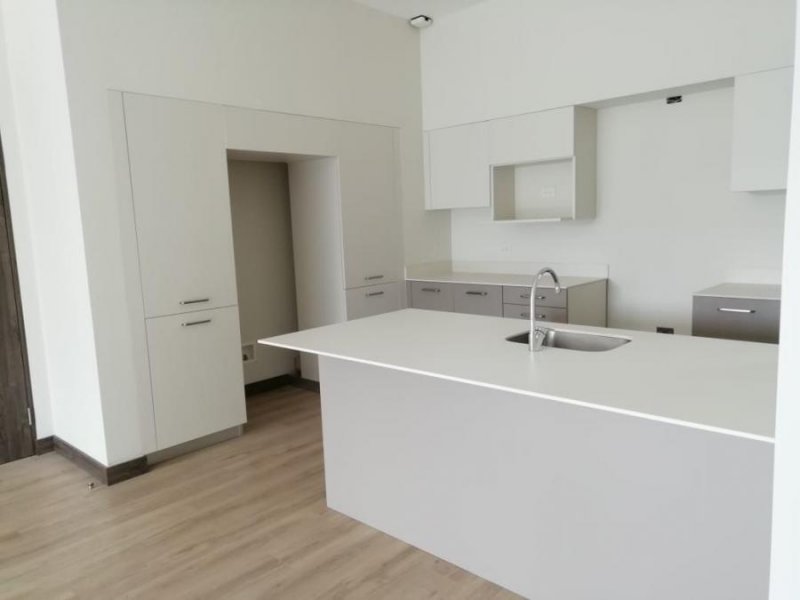 Foto Apartamento en Venta en Escazú, San José - U$D 375.000 - APV62964 - BienesOnLine