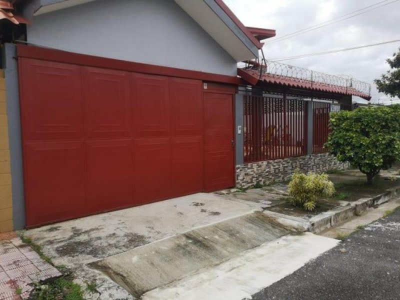 Foto Casa en Venta en Zapote, San José - ¢ 165.000.000 - CAV108426 - BienesOnLine