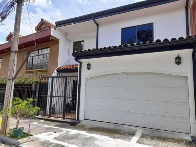 Foto Casa en Venta en Escazú, San José - U$D 205.000 - CAV107173 - BienesOnLine