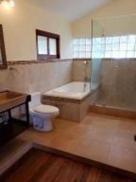 Foto Casa en Venta en ESCAZÚ, Escazú, San José - ¢ 211.000.000 - CAV30995 - BienesOnLine