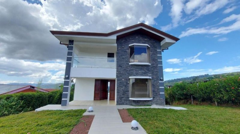 Casa en Venta en  Naranjo, Alajuela