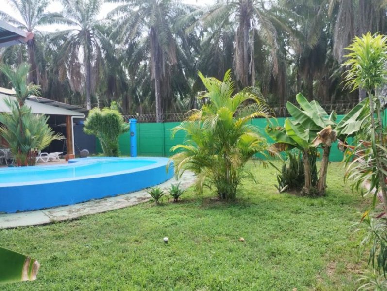 se VENDE casa EN PARRITA PUNTARENAS