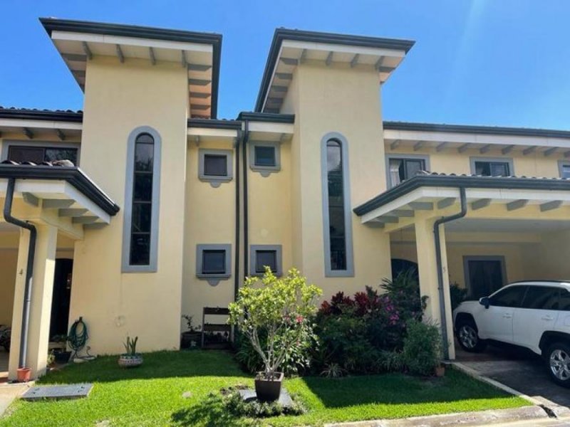 Foto Casa en Venta en Escazú, San José - U$D 210.000 - CAV64890 - BienesOnLine