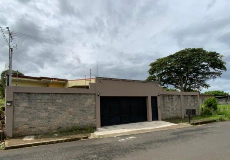 Casa en Venta en  Desamparados, Alajuela