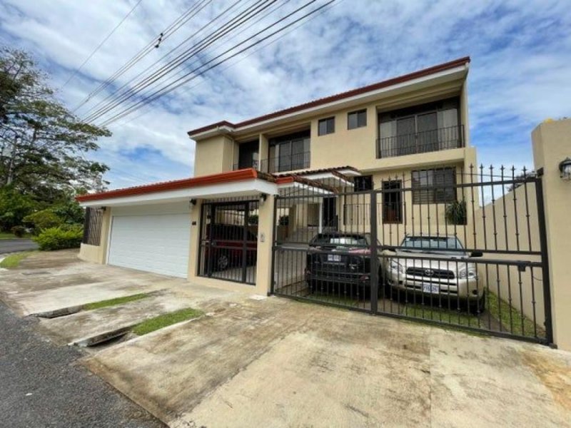 Casa en Venta en  San Antonio, Heredia