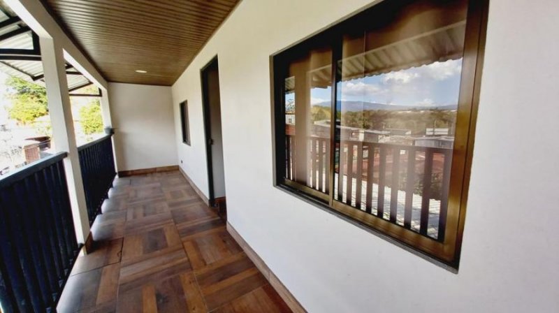 Foto Casa en Venta en Santa Ana, San José - U$D 100.000 - CAV61962 - BienesOnLine