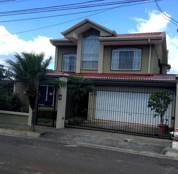 Foto Casa en Venta en San Joaquín, Heredia - U$D 249.500 - CAV7883 - BienesOnLine