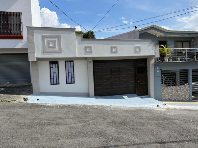 Foto Casa en Venta en centro, 100 mts oeste del colegio, Heredia - ¢ 73.000.000 - CAV63237 - BienesOnLine