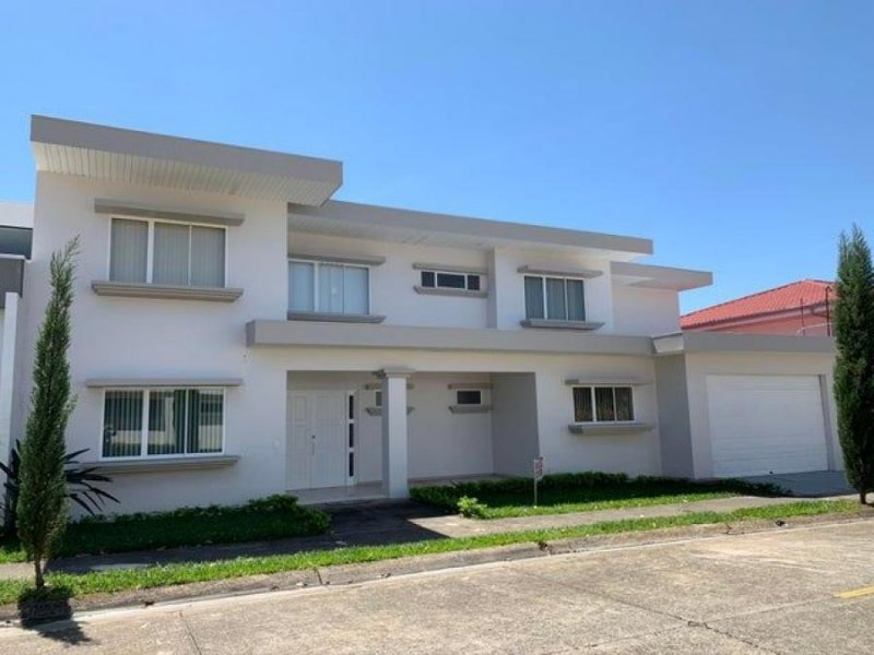 Casa en Venta en Residencial La Romelia, La Ceiba, Alajuela Alajuela, Alajuela