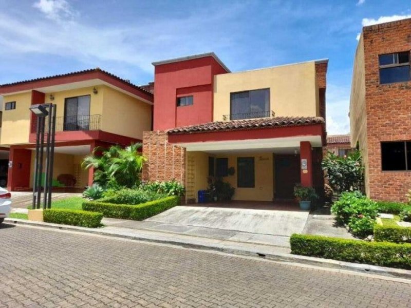 Casa en Venta en San Antonio Belén, Heredia