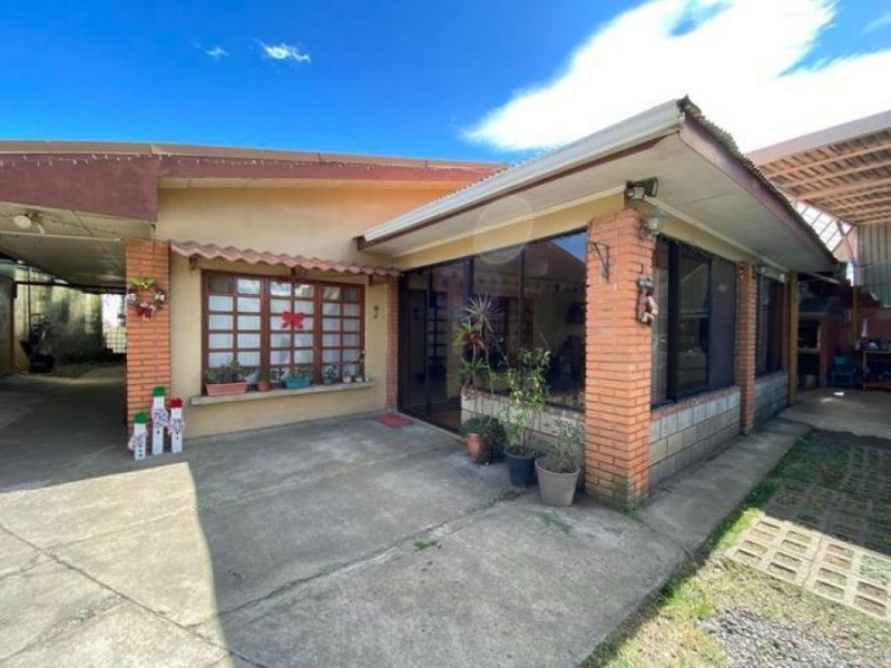 Foto Casa en Venta en San Pablo, Heredia - U$D 400.000 - CAV106087 - BienesOnLine