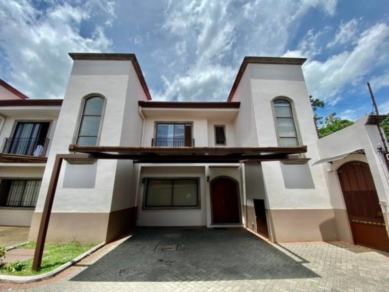 Casa en Venta en  Santa Ana, San José